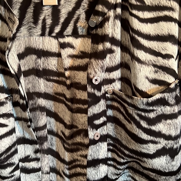 Michael Kors Zebra Print Top - Picture 7 of 7